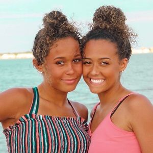 Meet your Posher, Peyton